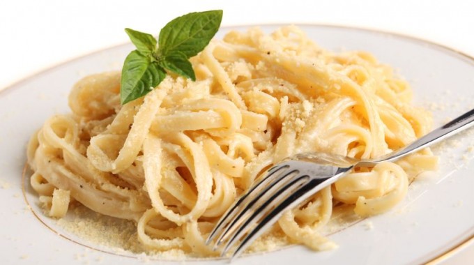 פסטה אלפרדו – פטריות ושמנת