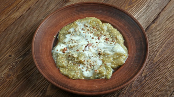 חציל עם יוגורט