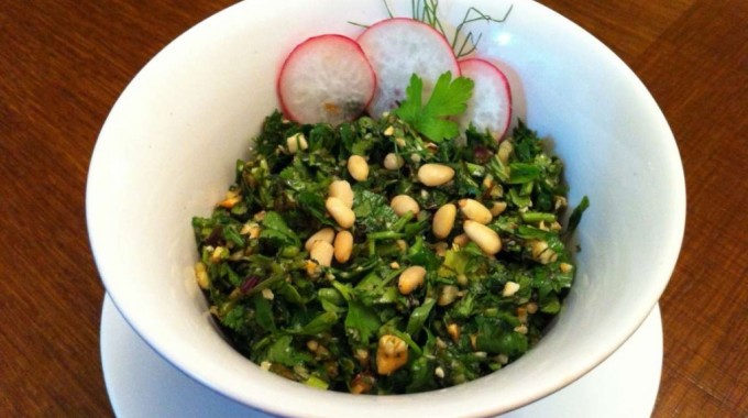 סלט עשבי תיבול