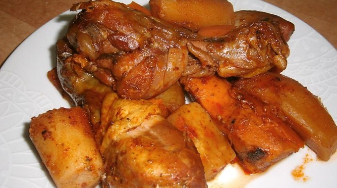 קדירת עוף עם ירקות